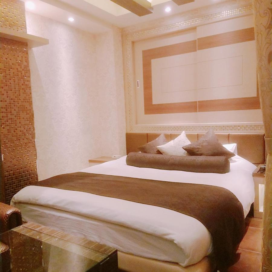 פונאבאשי Hotel Lei (Adults Only) מראה חיצוני תמונה