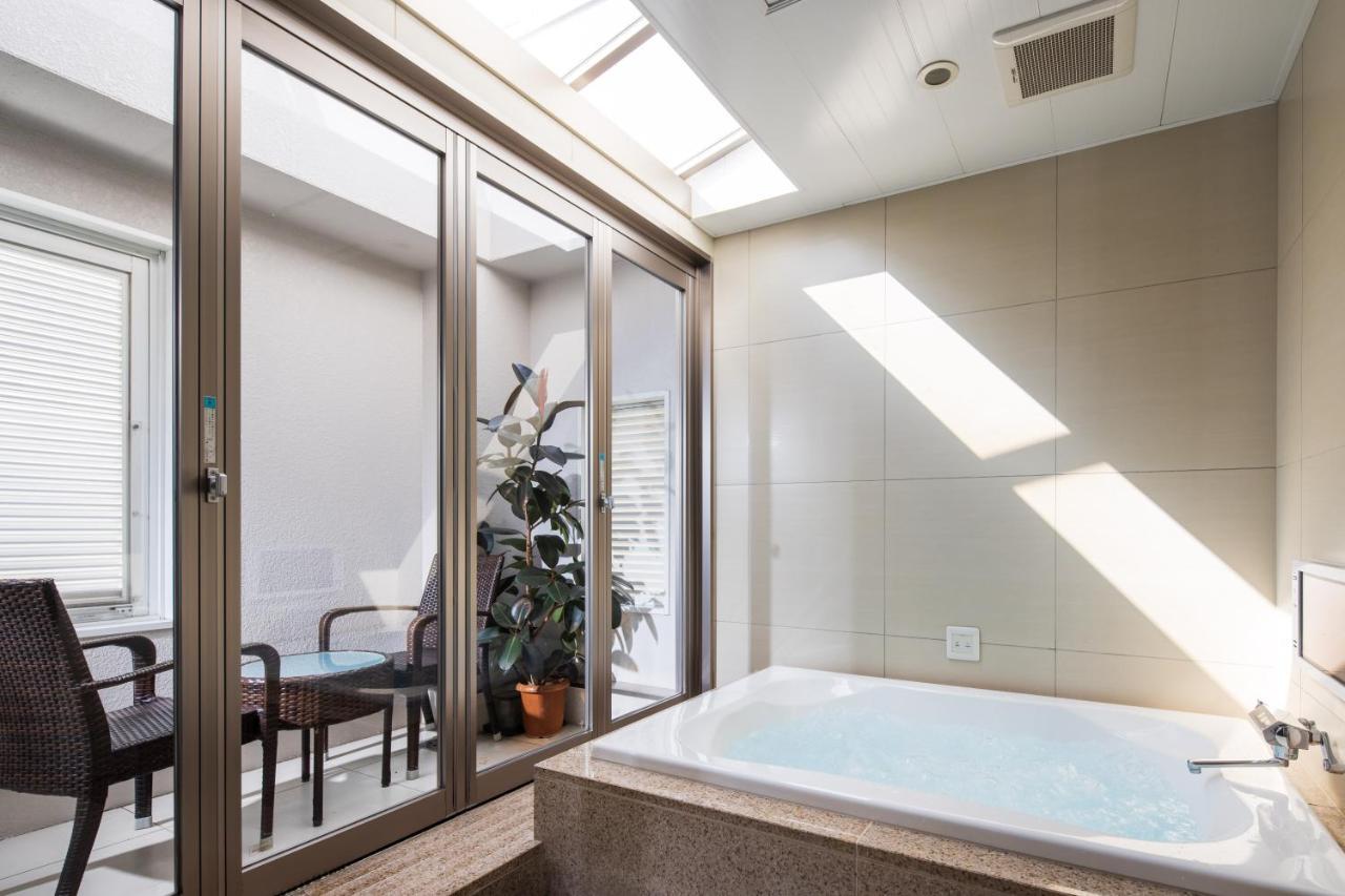 פונאבאשי Hotel Lei (Adults Only) מראה חיצוני תמונה