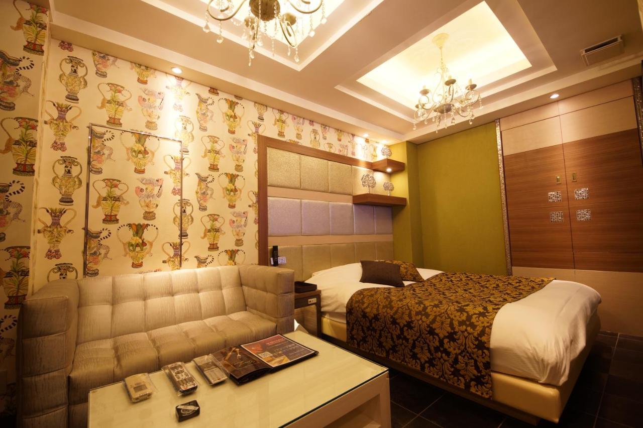 פונאבאשי Hotel Lei (Adults Only) מראה חיצוני תמונה