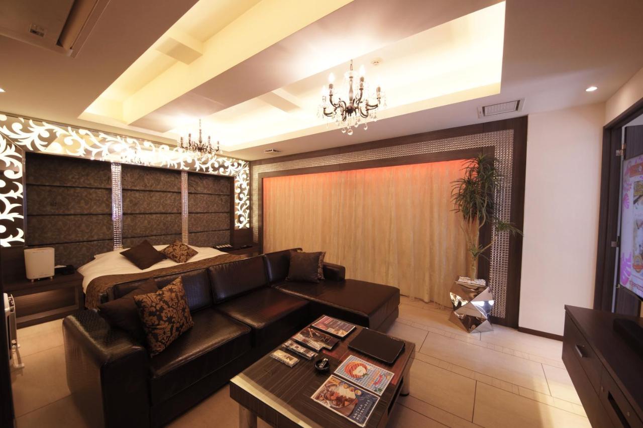 פונאבאשי Hotel Lei (Adults Only) מראה חיצוני תמונה