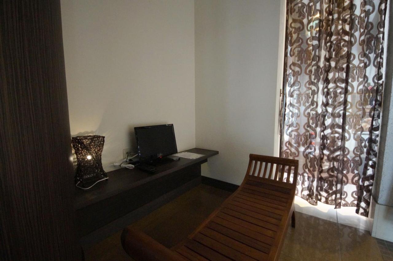 פונאבאשי Hotel Lei (Adults Only) מראה חיצוני תמונה