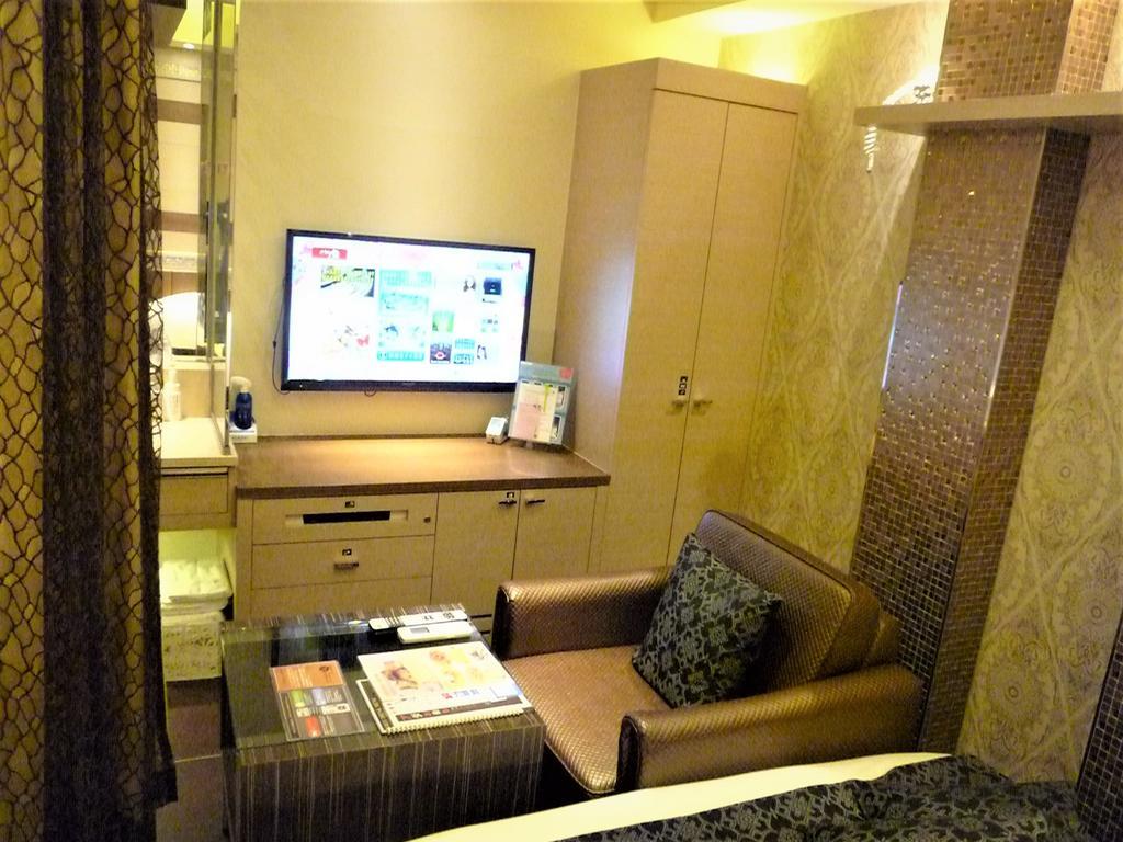 פונאבאשי Hotel Lei (Adults Only) מראה חיצוני תמונה